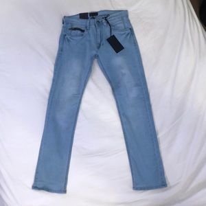 Steve’s Jeans Tiberius light wash jeans